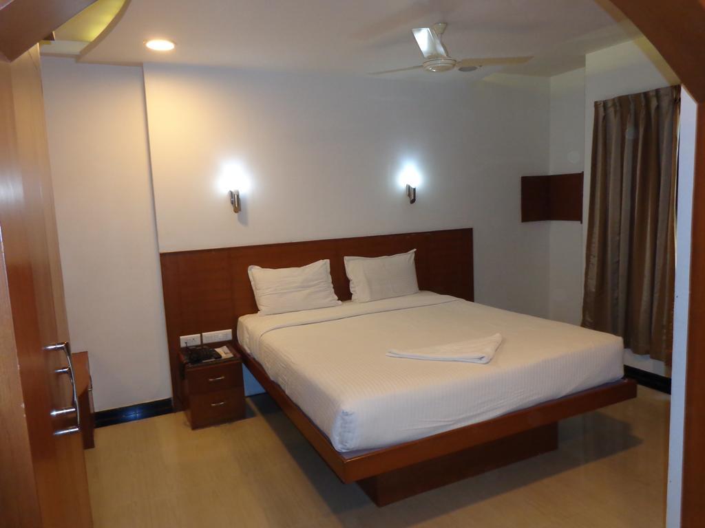 Sanu International Otel Nāmakkal Oda fotoğraf