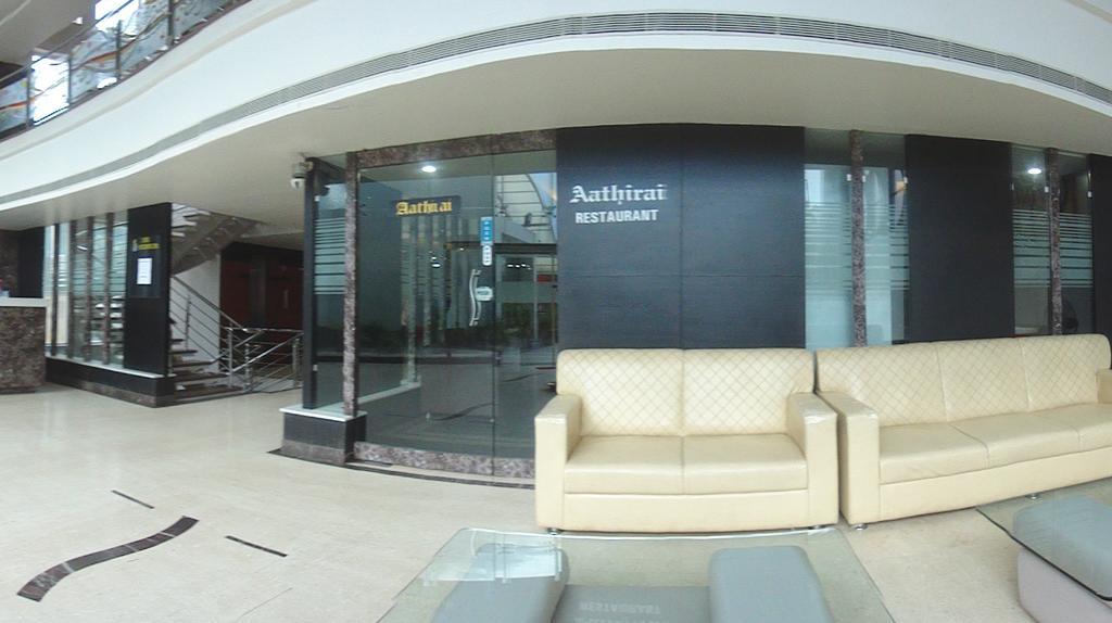 Sanu International Otel Nāmakkal Dış mekan fotoğraf